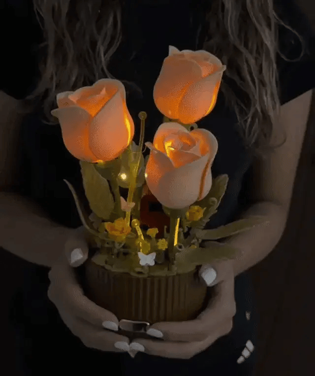 Whispers of Rose™ - Light-Up Rose Bouquet Set